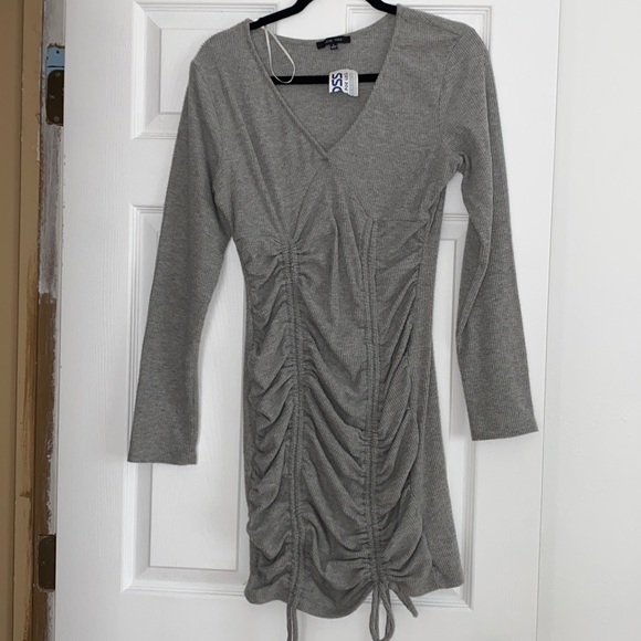 Love Tree Dresses & Skirts - Love Tree juniors dress NWT